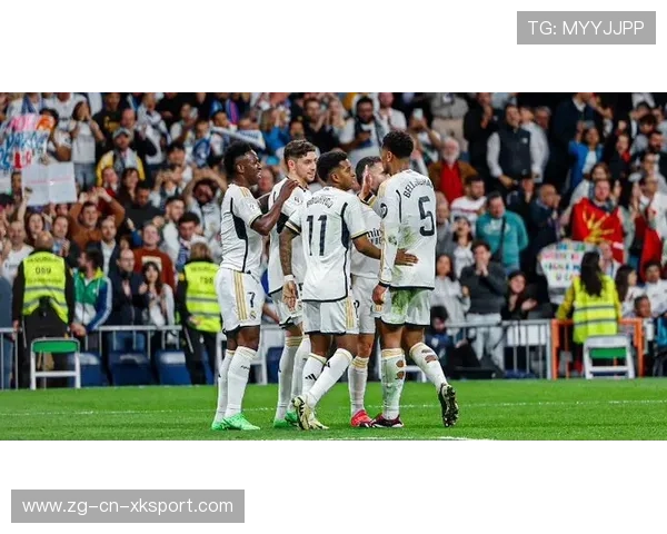 皇马反击直捅缺口，维尼修斯停球抽射再添一分