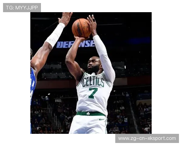 波士顿凯尔特人关键球权，杰森塔图姆处理冷静
